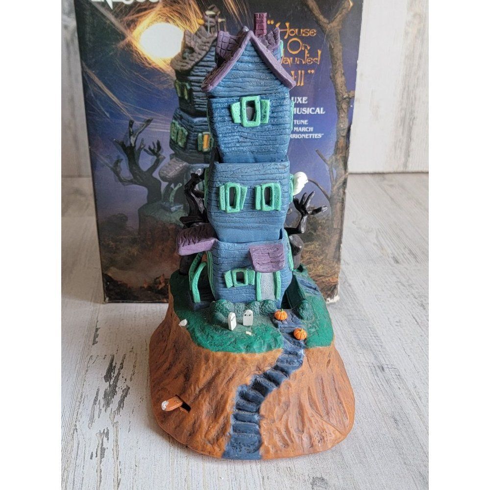 Enesco AS IS House on Haunted hell Halloween Village accessor‎